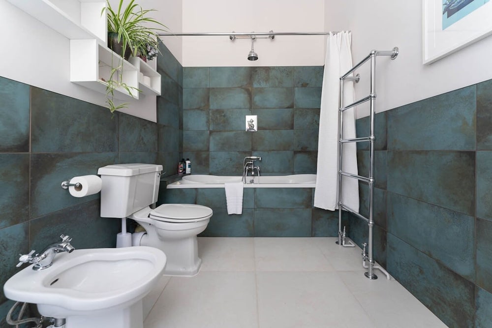 Host Stay Tranquility on Brunswick Square