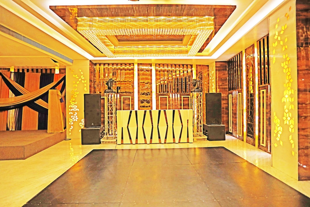 meeting & event spaces
