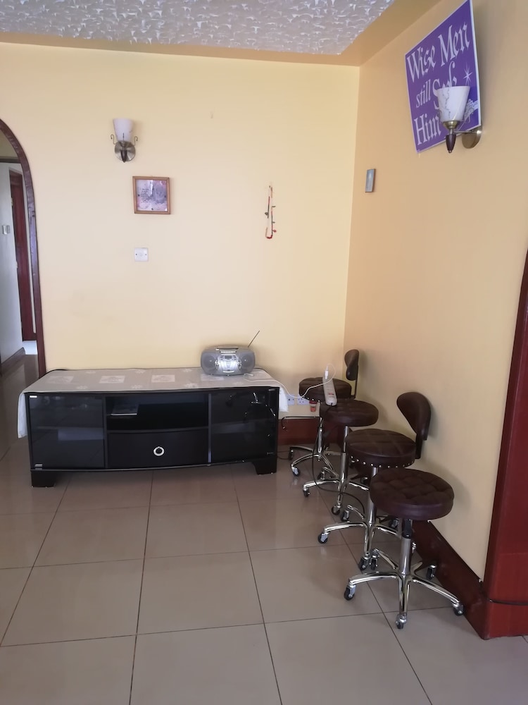 Nyayo homecourts