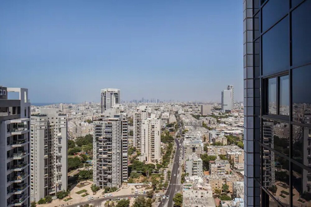 O&O Group-Magical 4BR Panoramic Sea View view 4