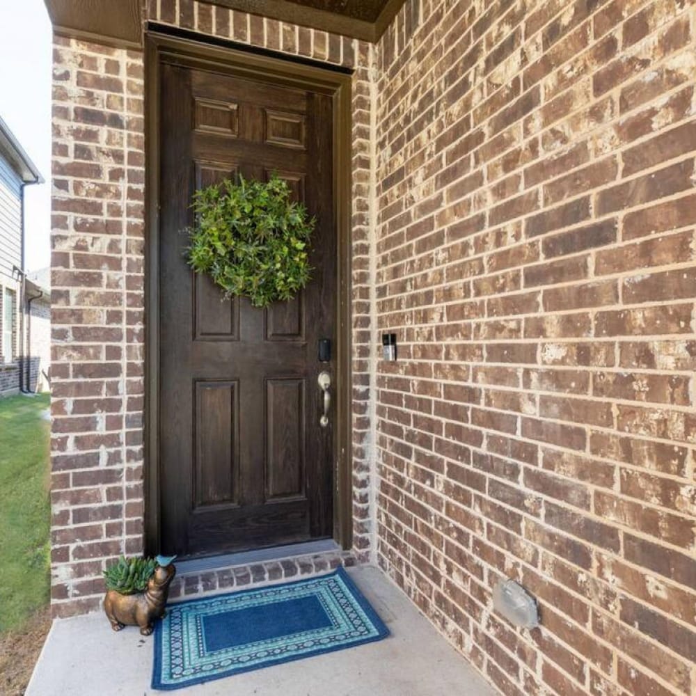 Spacious Pet Friendly - 7 Miles to Eagle Mountain Lake view 2