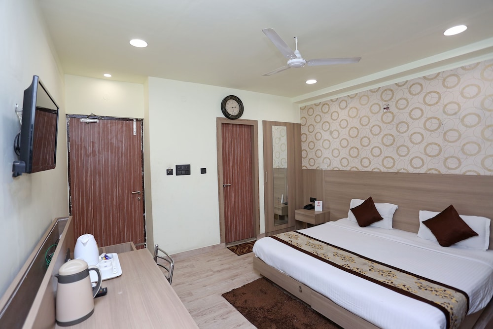 OYO 5663 GS Inn