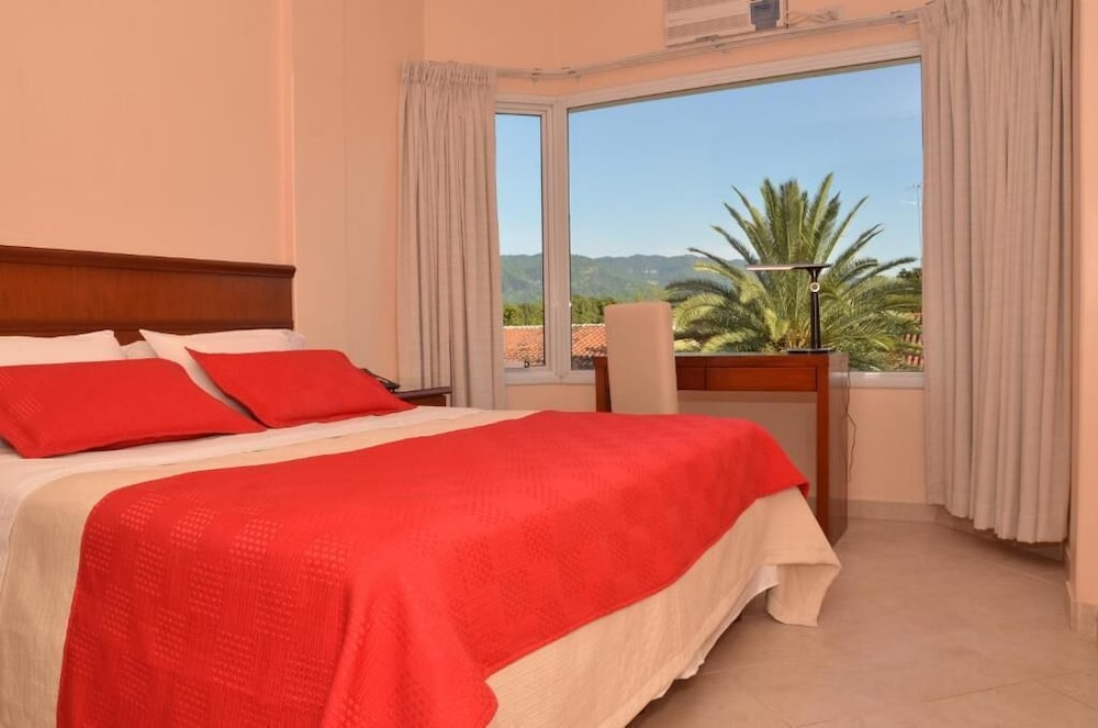 RealNoa Hotel