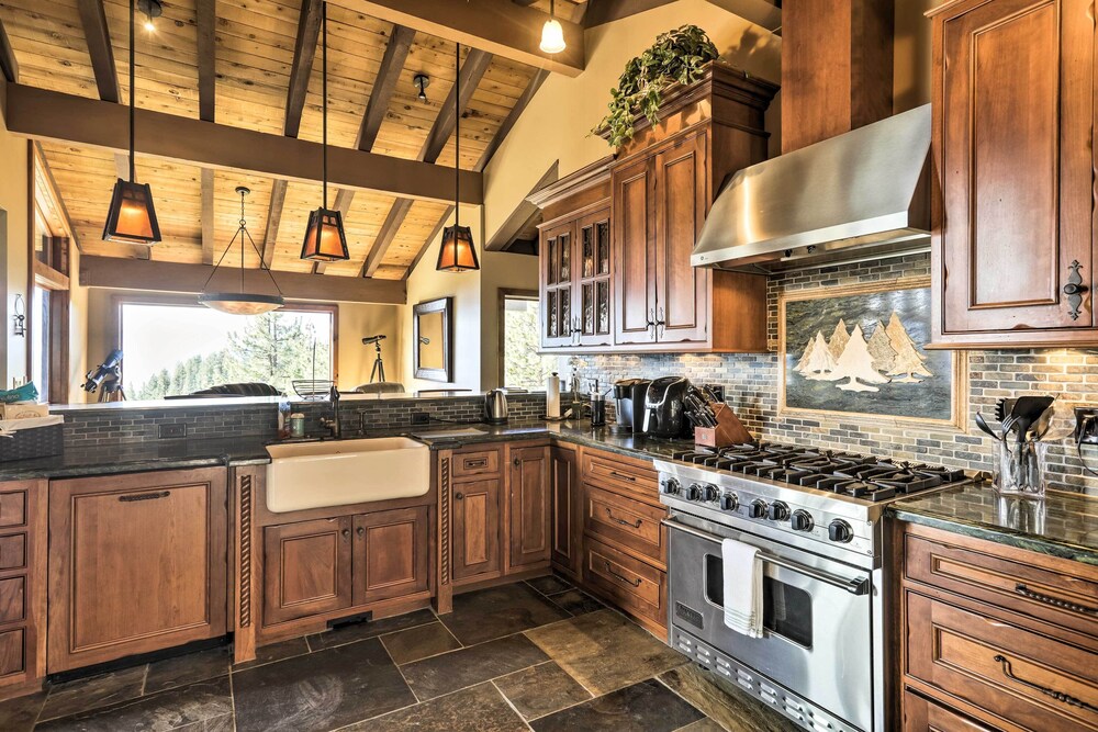 Lake Tahoe Vacations - Incline Village Home w/ Hot Tub Lake Views! - Property Image 25