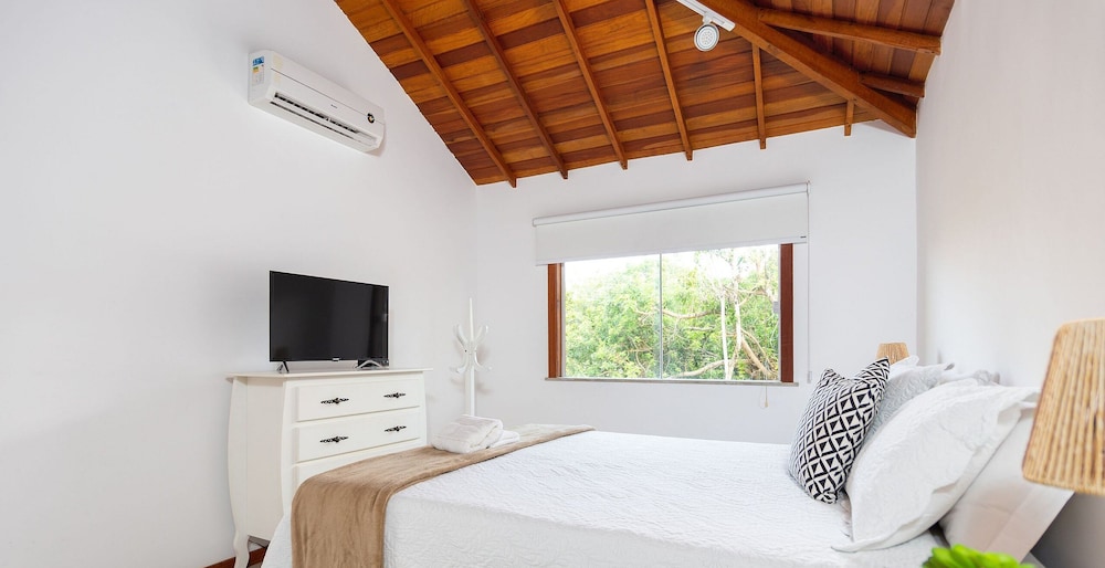 Bz15 Casa 200 metros da praia 4 suítes