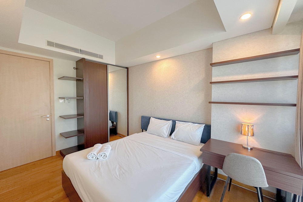 Spacious And Elegant 2Br At One East Penthouse & Residence Apartment