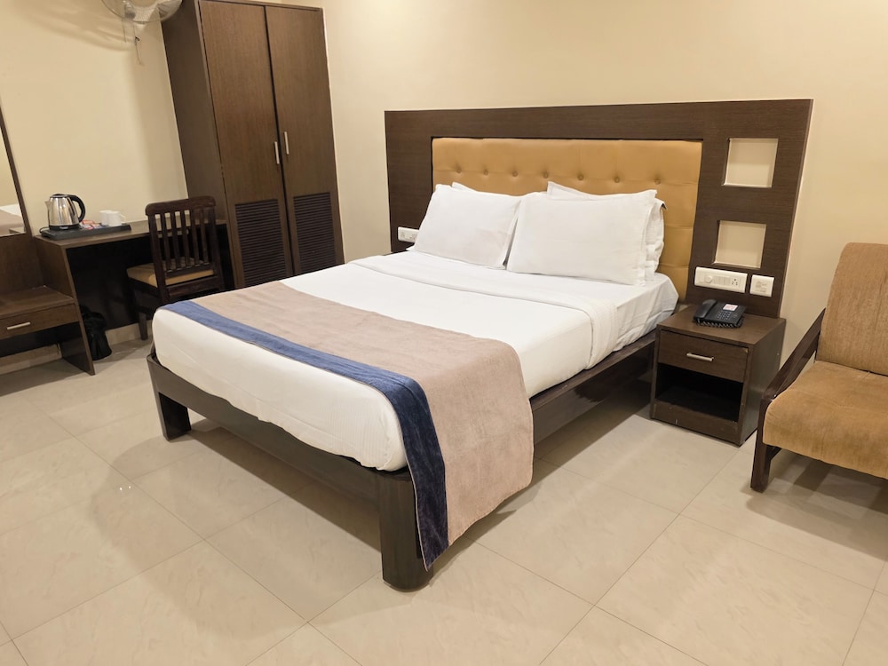 MG Beatle Hotel Tirupati