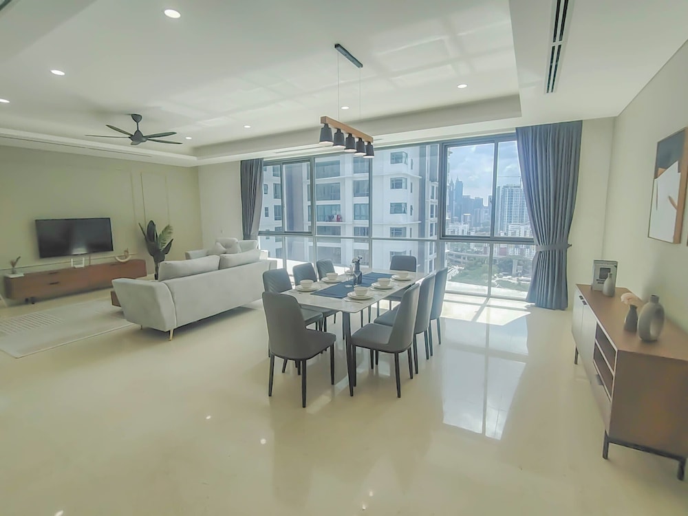 D'Rapport Residences By Manhattan Group