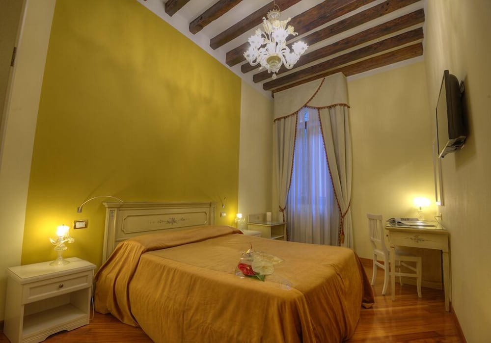Ca' Dell'Arte Suite
