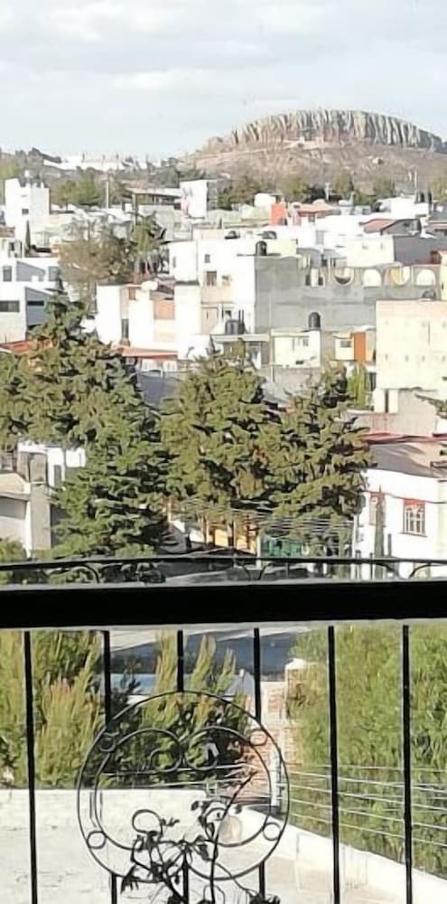 Zacatecas Vacations - Habitacion con vista a la Bufa - Property Image 18