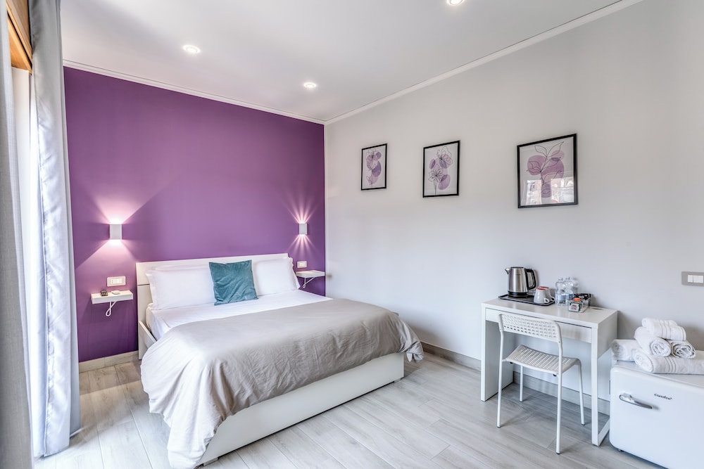 Marmolo Room