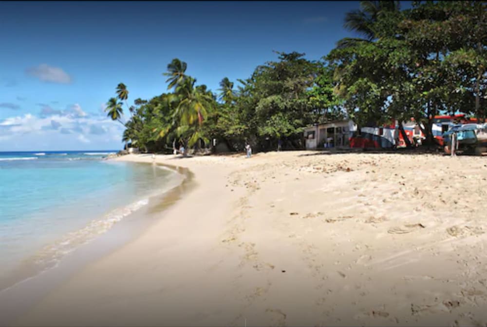 Lantana Resort