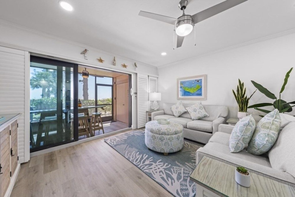 Coquina Beach 2c 2 Bedroom Condo