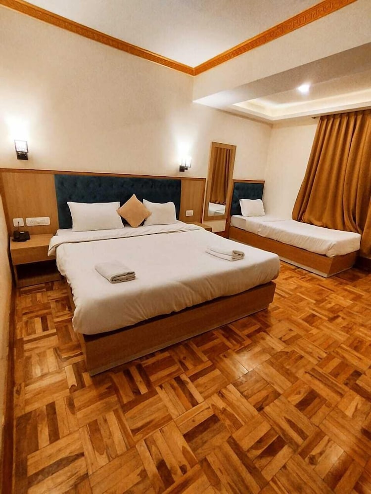 Kunden Fortune Resort Gangtok Near MG Marg