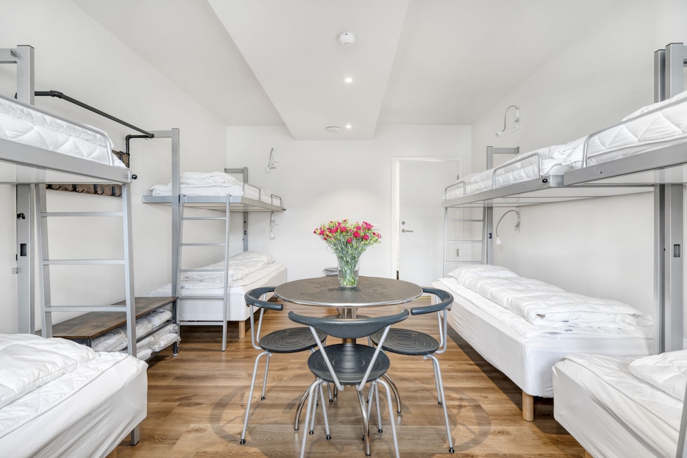 Odense Vacations - Kragsbjerggaard Vandrerhjem  Hotel - Hostel - Property Image 34