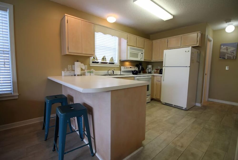 Beachside Villas 1211