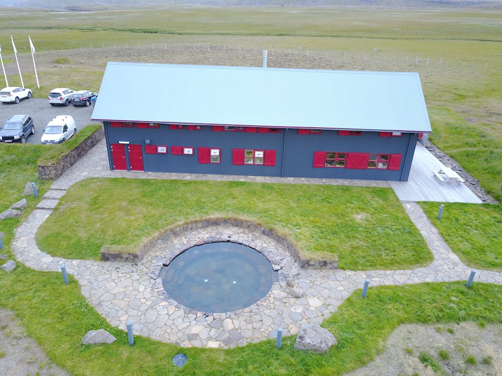 Laugarfell Accommodation & Hot Springs