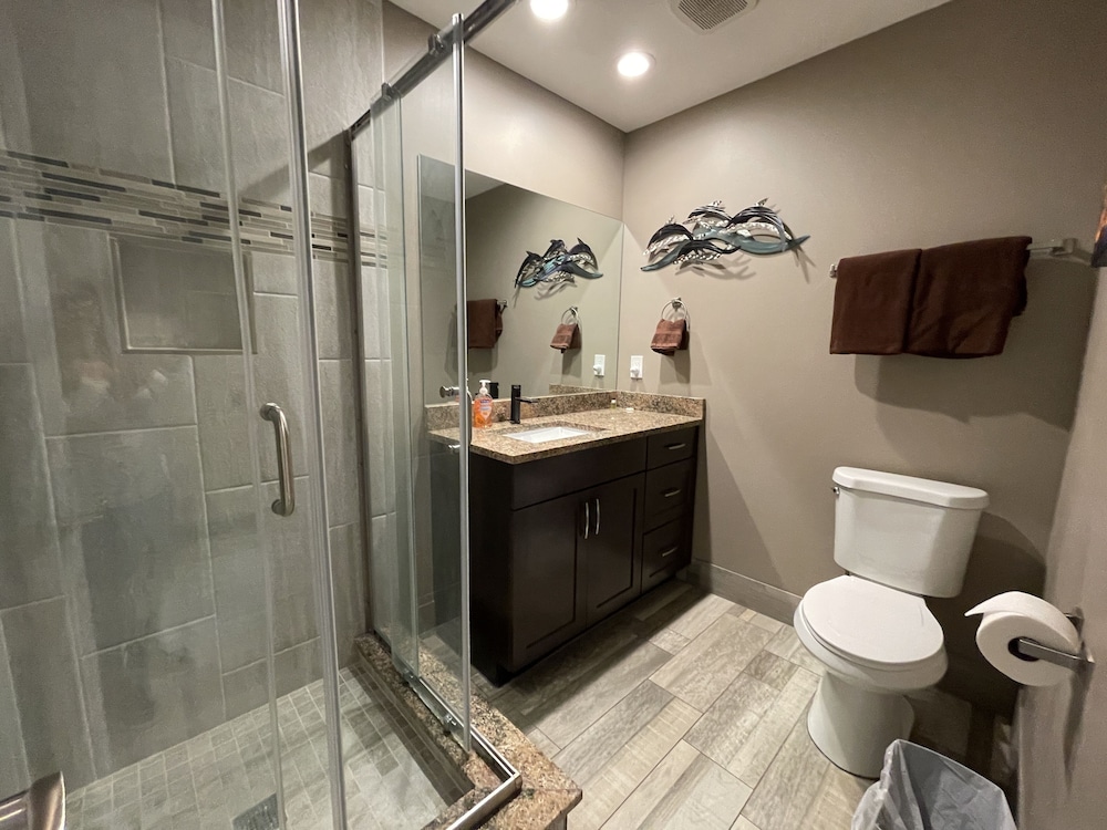 Forever Sunshine Ix - Weekly Beach Rental 9 Bedroom Apts by Redawning - Image 4