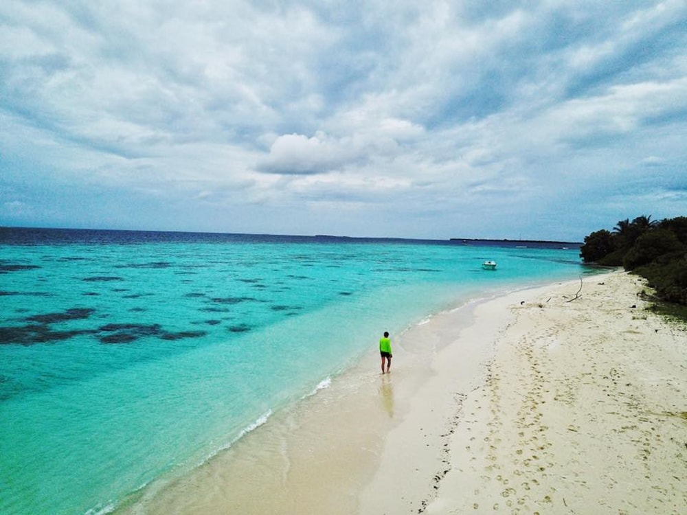 Small Island Lodge photo 3