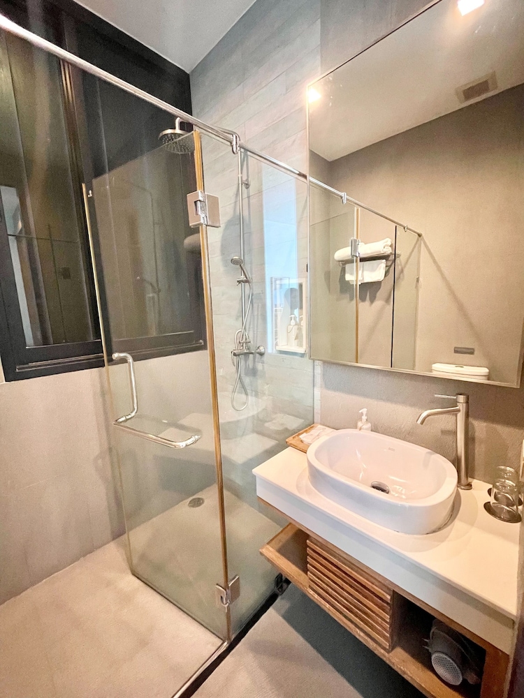 Zensala Riverpark Resort