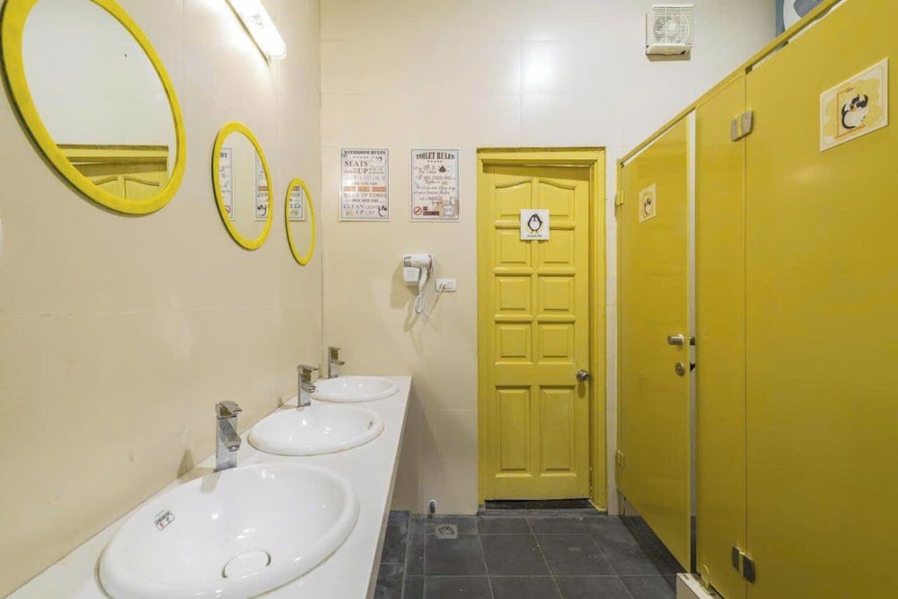 Hanoi Quarter Life Hostel