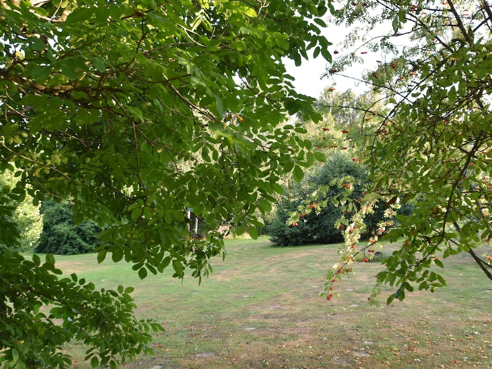 Tranquil Garden Apartment en Regen