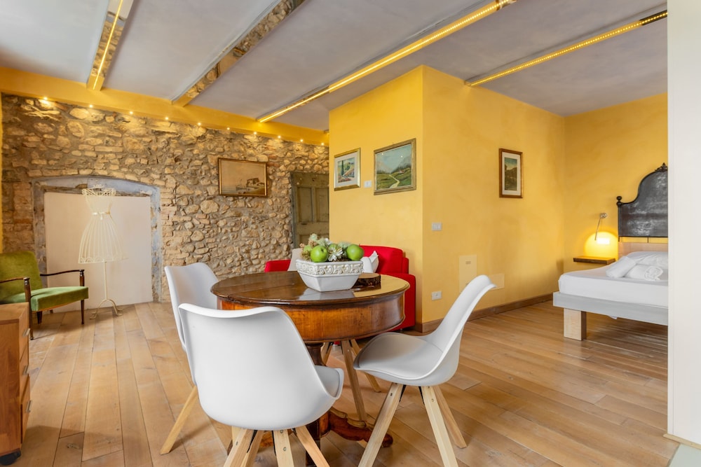 Borgo al Sole 4 by Wonderful Italy