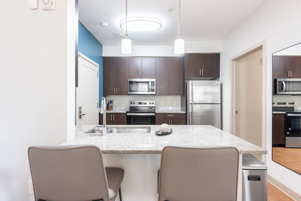 Landing Furnished Apartments South End Stratford