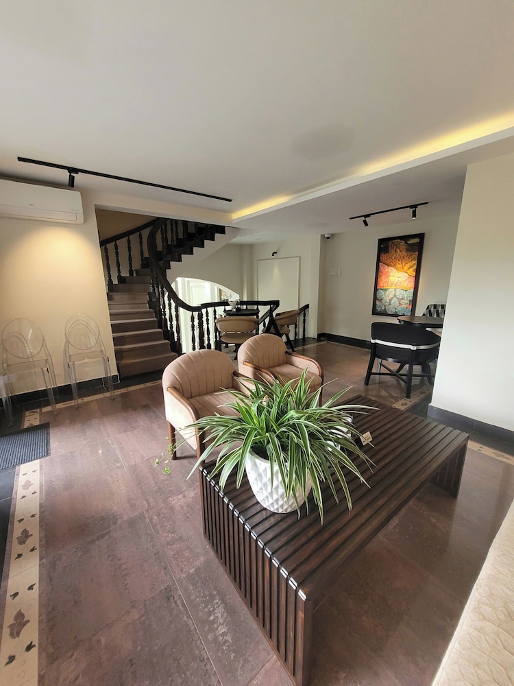 Nguyen Le Home