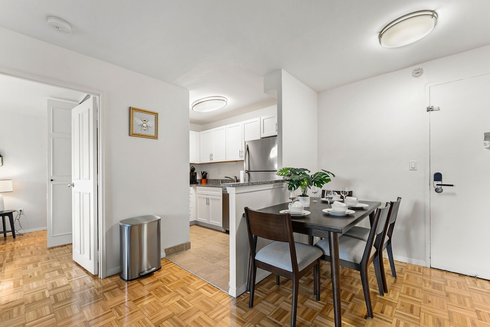 Furnished Apartment Near Longwood