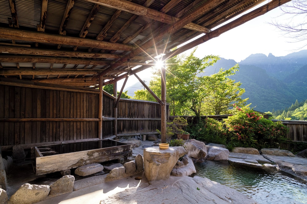 Ryokan Yakenoyu