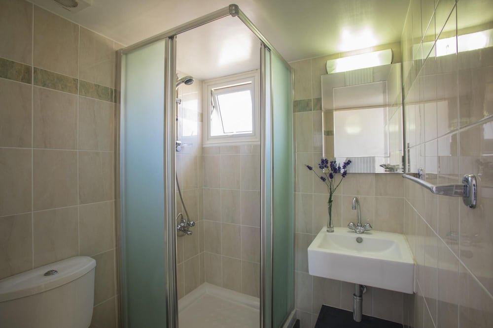 Lordos Sunshore Beachfront Suite