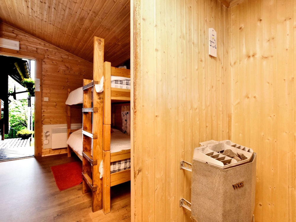Chalet in Fraiture With Sauna and Garden view 3