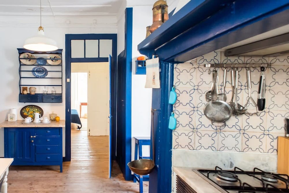 Luxury Building With Rooftop in Central Ericeira