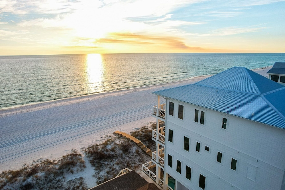 Joy By The Sea 5 Bedroom Home