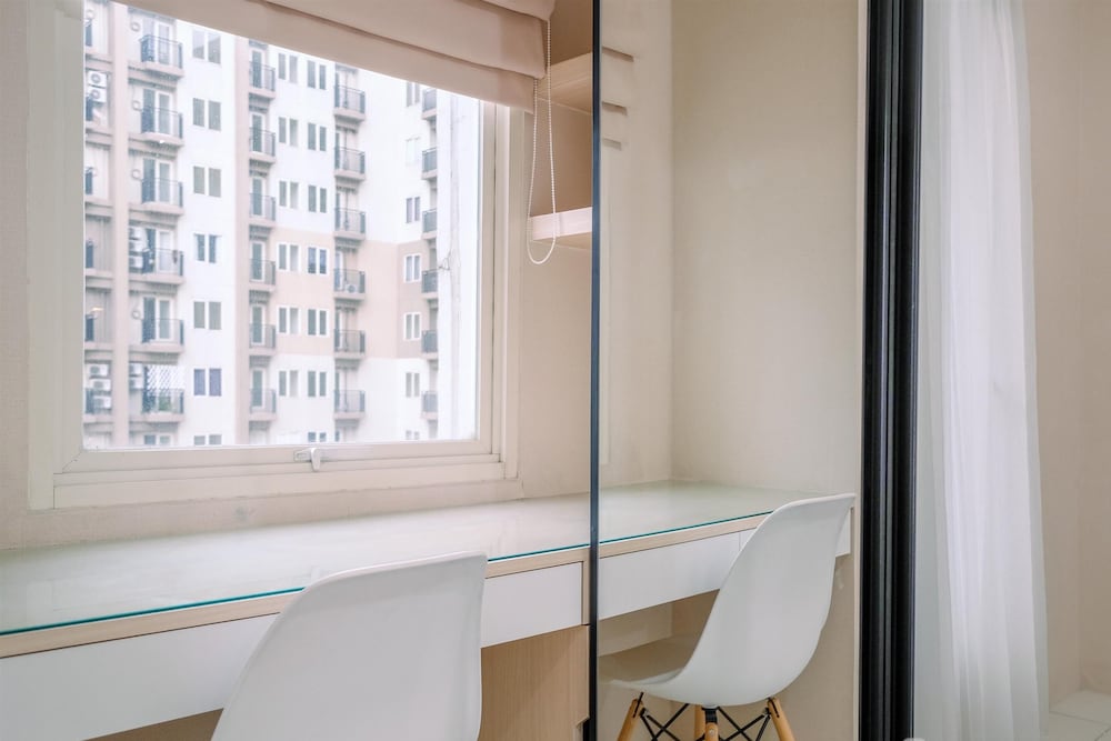 Comfort and Simply Studio Apartment at Podomoro Golf View