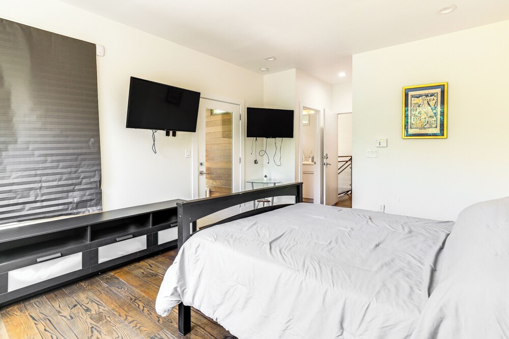 Luxe Buckhead Retreat 6 Mi to Dtwn Atlanta