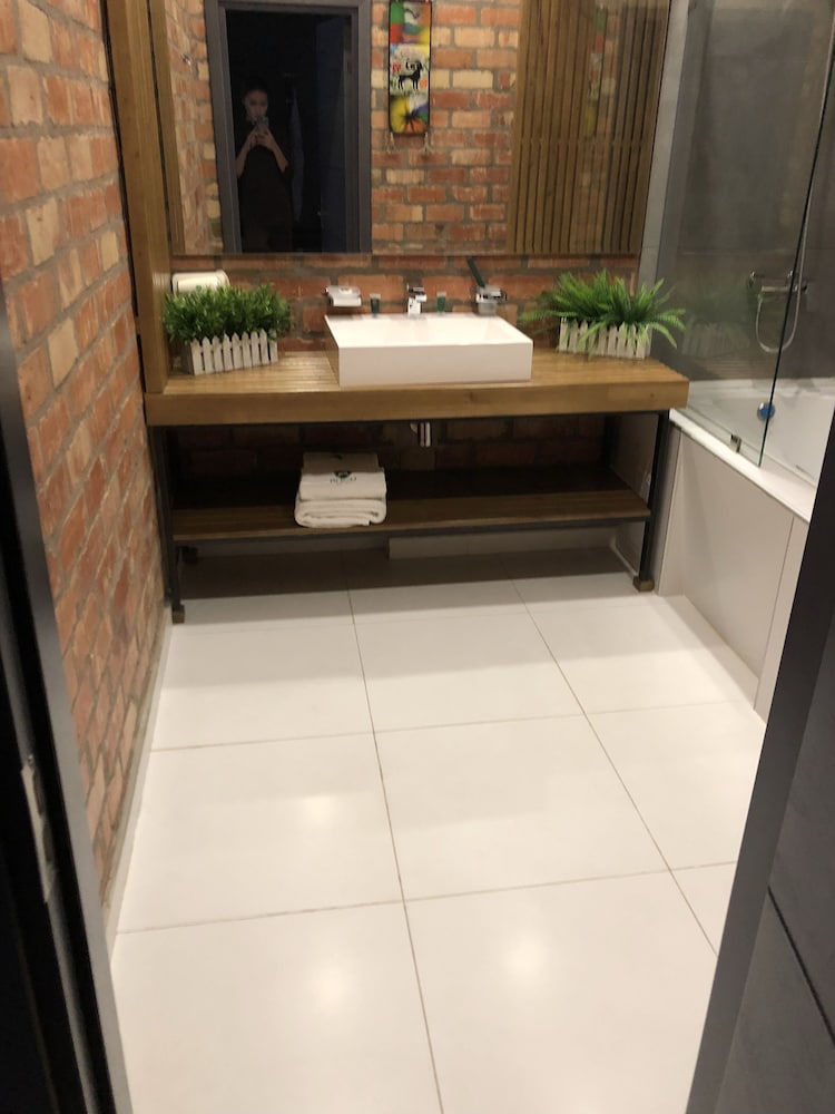 Bugu Hotel Bishkek 86