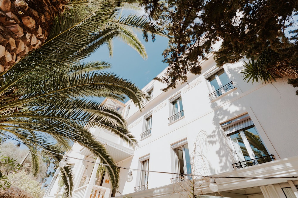 Hotel Le Petit Castel