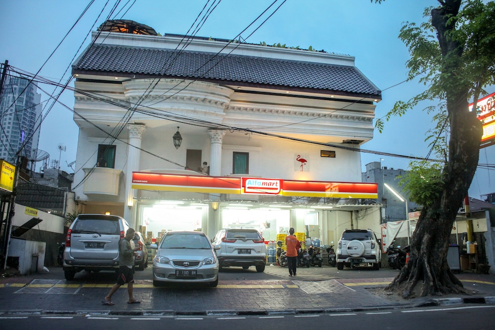 Literooms Setiabudi Sudirman