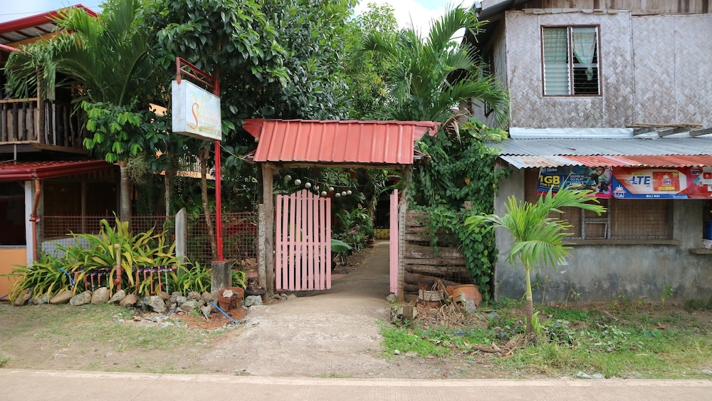Villa Saturnina