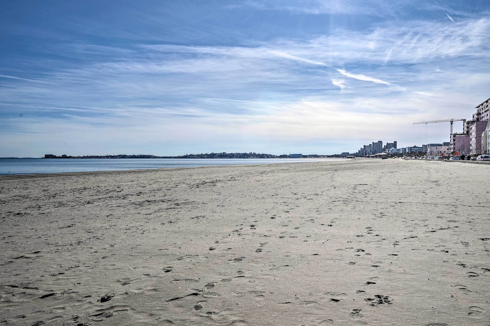 Charming Boston Area Home < 1 Mi to Revere Beach!