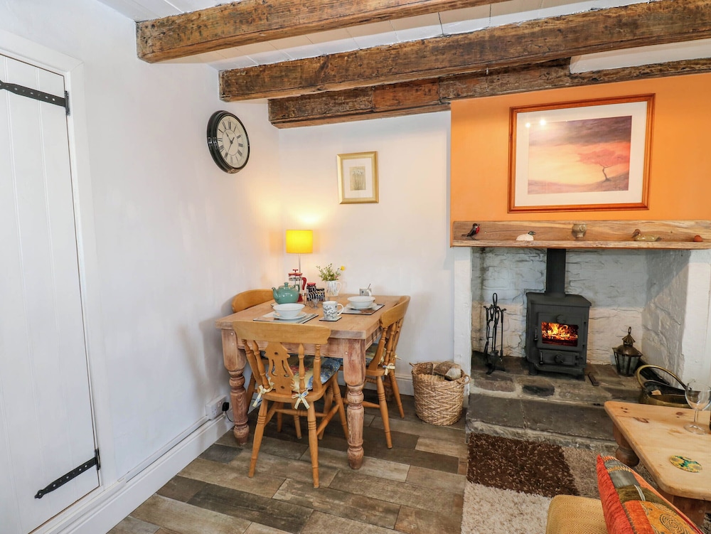 Middlehope Cottage