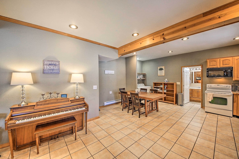 Family-friendly Sagle Vacation Rental w/ Deck - Property Image 1