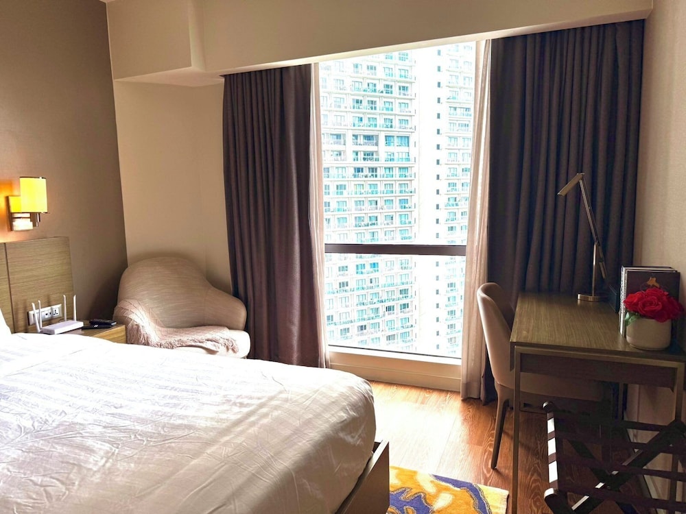 Hotel Residences at Acqua
