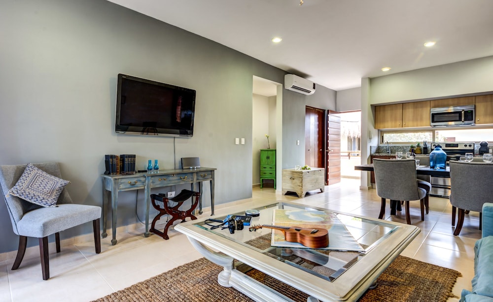 El Cielo 1BRM Penthouse private roof sleeps 3