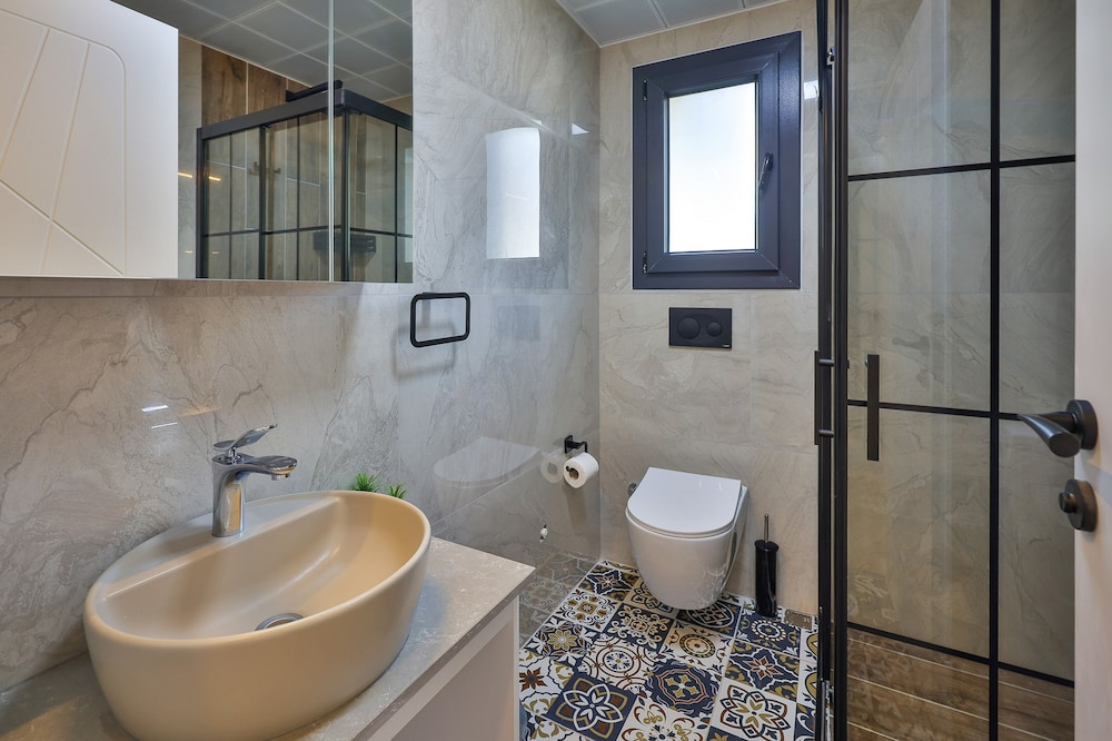 Harnup Apart - Image 13