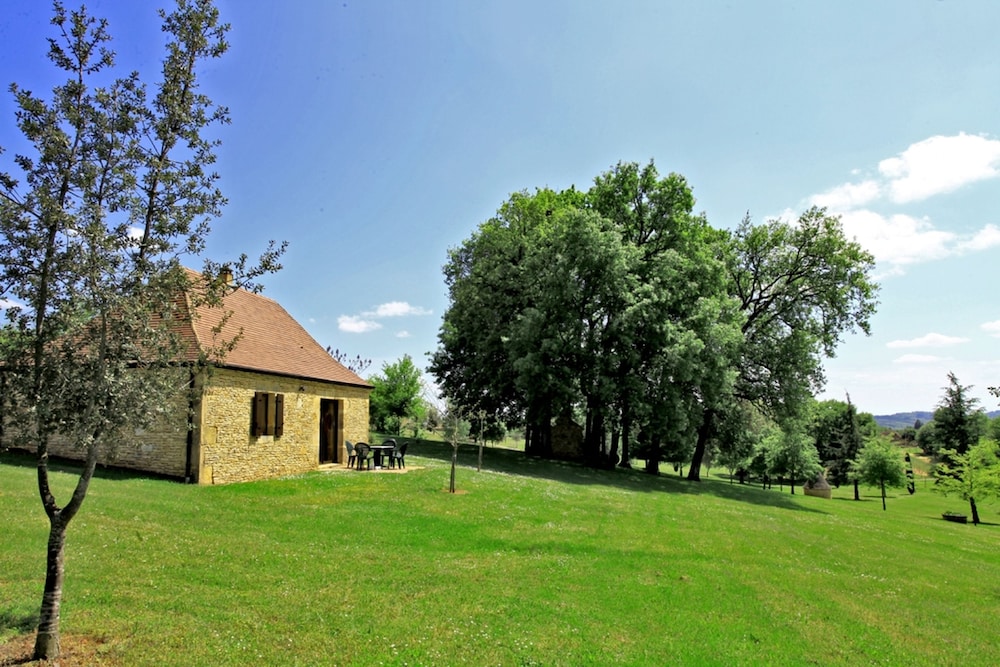 Combas Village De Gites