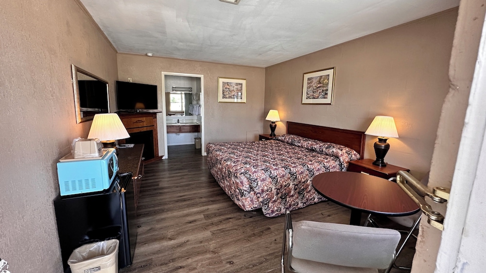 Botkins motel
