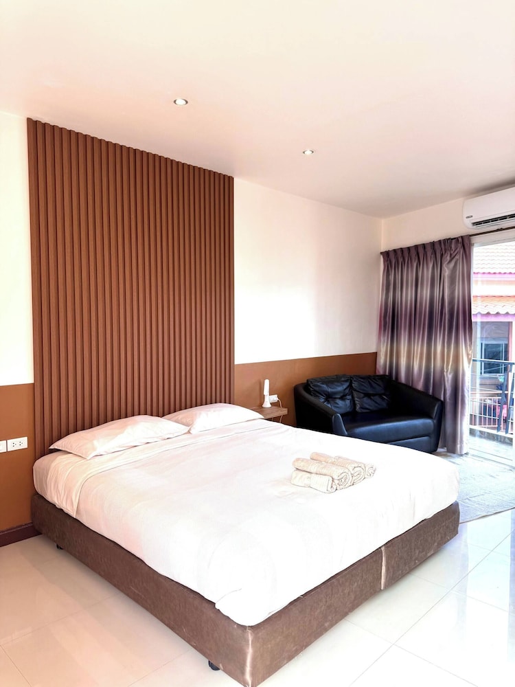 Boutique Hotel 20 min Walk to Kata Beach #301